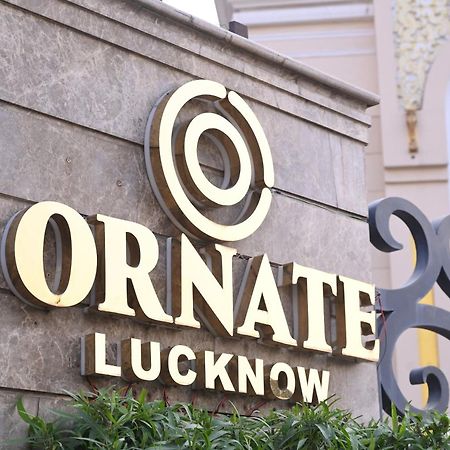 Hotel Ornate Lucknow Extérieur photo